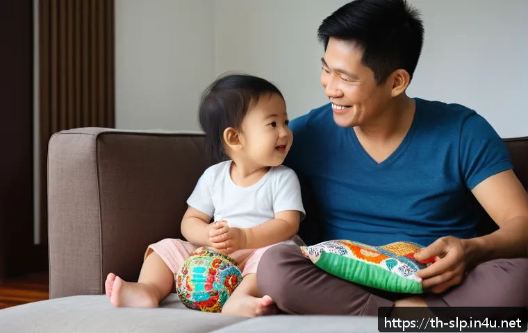 어린이의 구술 발달 - A warm and cozy family living room scene in a modern Thai home, showing a mother and father sitting ...